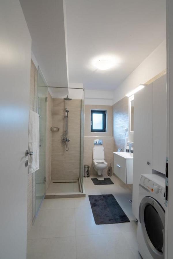 Portami Al Mare - apartament, terasă&curte Năvodari Exterior foto